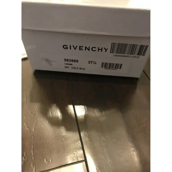 GIVENCHY STRAPPY LEATHER SANDALS
