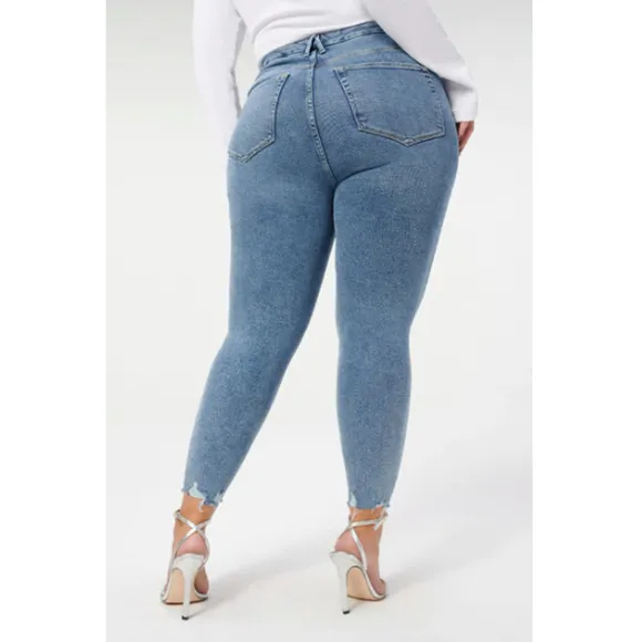GOOD AMERICAN NWT Good Waist Crop Denim Jean in Blue799 // 10