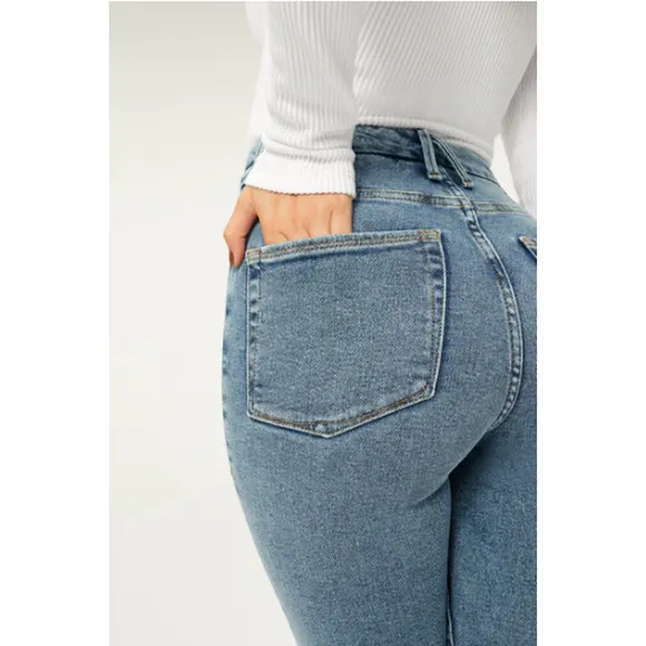 GOOD AMERICAN NWT Good Waist Crop Denim Jean in Blue799 // 10