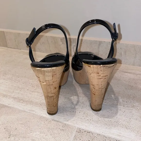 Gucci black patent leather platform sandals