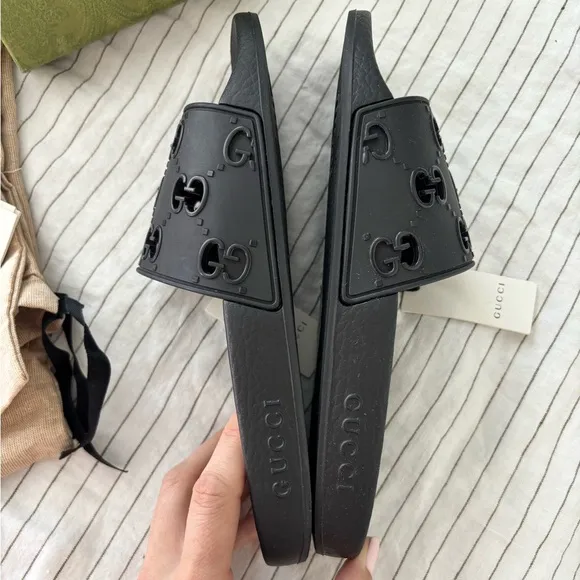 Gucci Black Rubber GG Logo Pursuit Slides Black Womens Size Us 8.5
