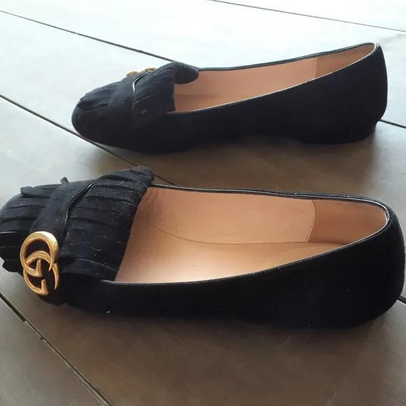 Gucci GG logo Marmont black suede kiltie loafers flats EUC 39 FIRM