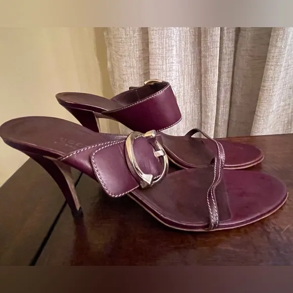 Gucci leather sandals.