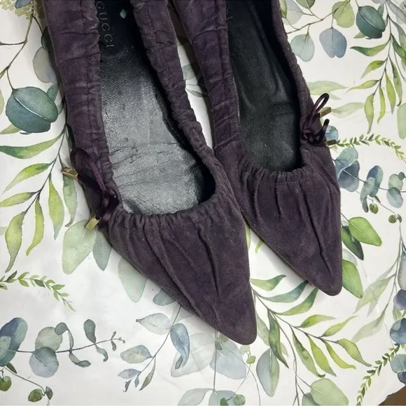 Gucci Purple Textured Suede Flats