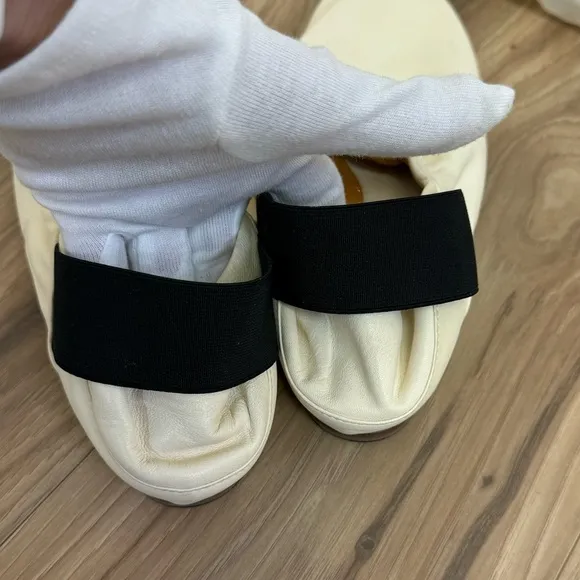 H&amp;M’s studio s/s 2017 leather Cream ballet flats 39