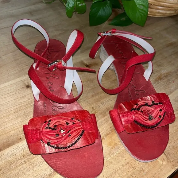 Henry Beguelin Italian leather sandals