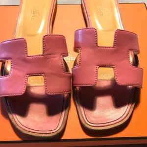 Hermès Oran Leather Sandals