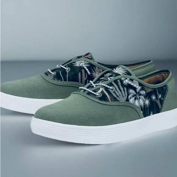 HEY DUDE Conway Desert Green Slides Mens Size 10 Sneakers Comfort Floral NEW