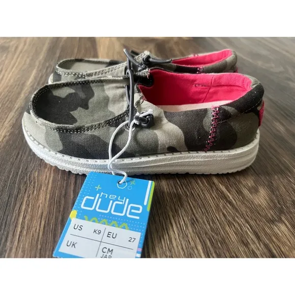 Hey Dude Girls Camo Print Slip On Loafers Casual Comfort Shoes K9
