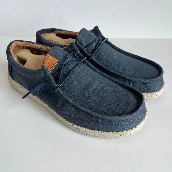 Hey Dude Wally Washed Canvas men’s loafers sneakers - Navy size 12