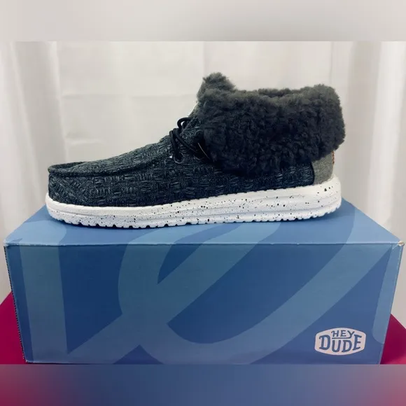 Hey Dude Wendy Black Fold Stitch Cozy Shoes Youth T (Little Boy) 1  New in box!