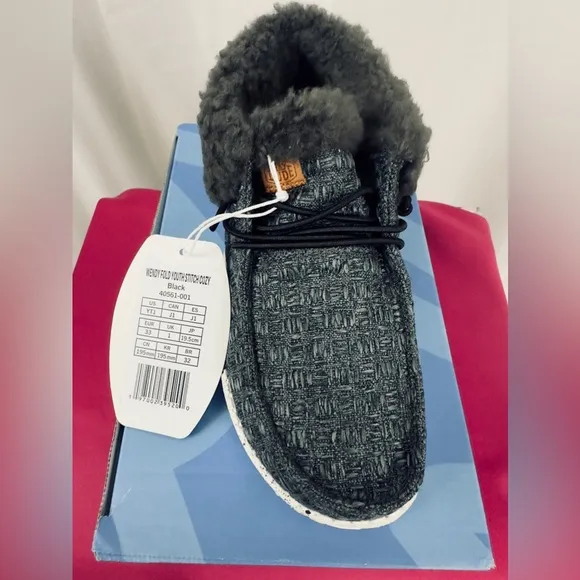 Hey Dude Wendy Black Fold Stitch Cozy Shoes Youth T (Little Boy) 1  New in box!