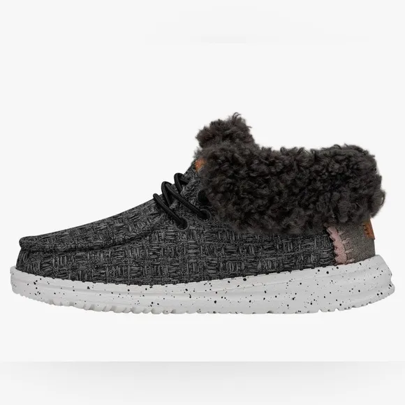 Hey Dude Wendy Black Fold Stitch Cozy Shoes Youth T (Little Boy) 1  New in box!
