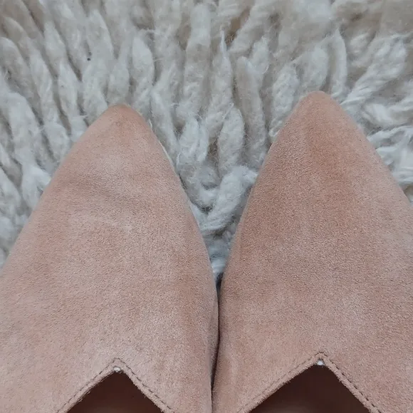 Hogl suede flats