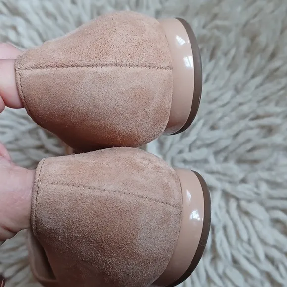 Hogl suede flats