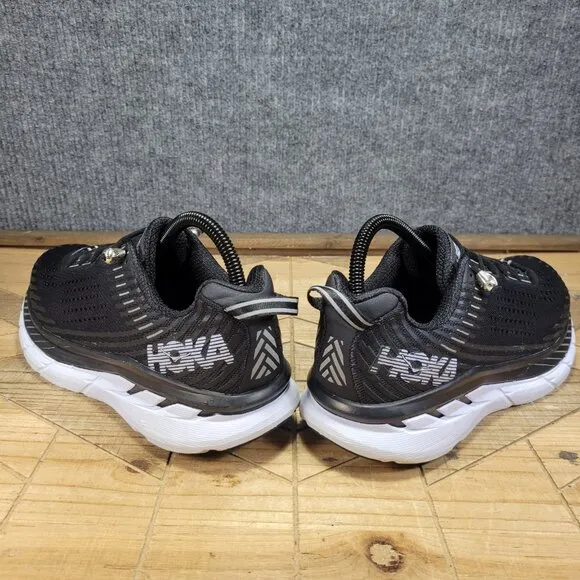Hoka One One Clifton 5 Shoes Mens Size 8 2E Black Running Sneakers 1093757 BWHT