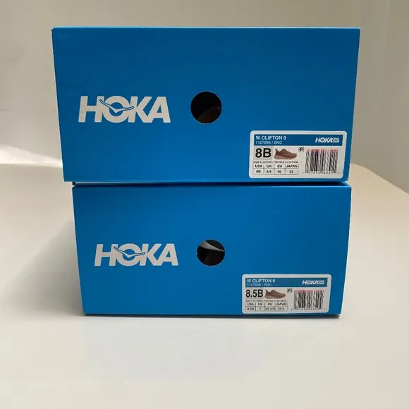 Hoka Women’s Clifton 9 Sneaker in Sandstone/ Cream sizes 8, 8.5 New in Box