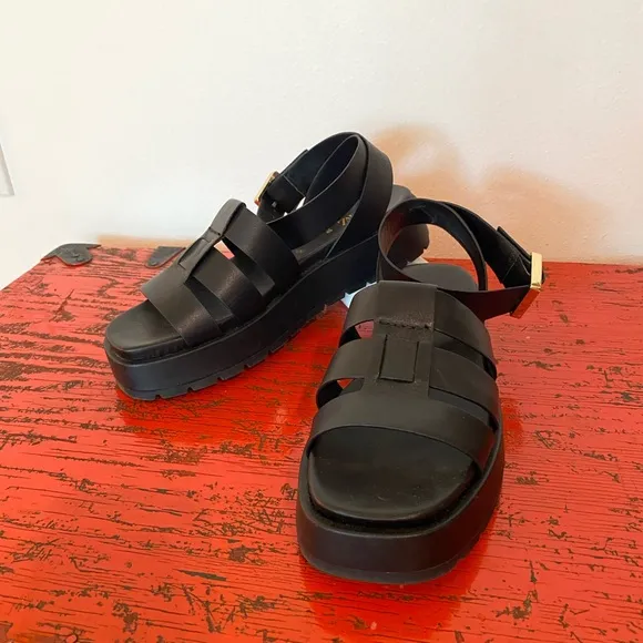 🖤HP🖤 Authentic Leather Zara Platform Chunky Fisherman Sandals US 9 EU 40 NWOB