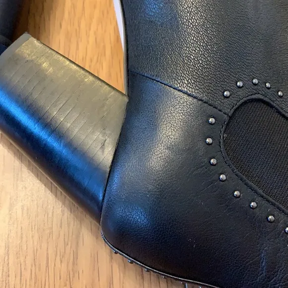💕HP💕Saks Fifth Avenue black leather studded boots
