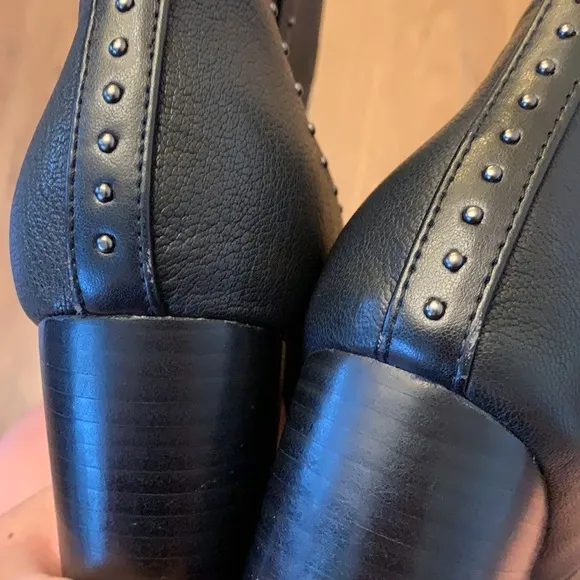💕HP💕Saks Fifth Avenue black leather studded boots