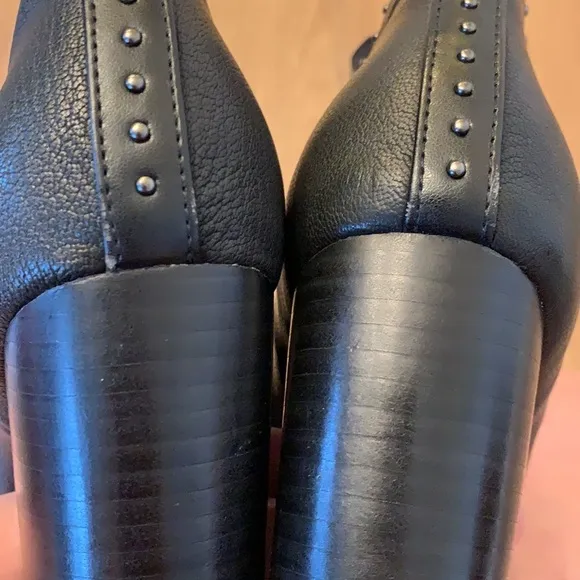 💕HP💕Saks Fifth Avenue black leather studded boots