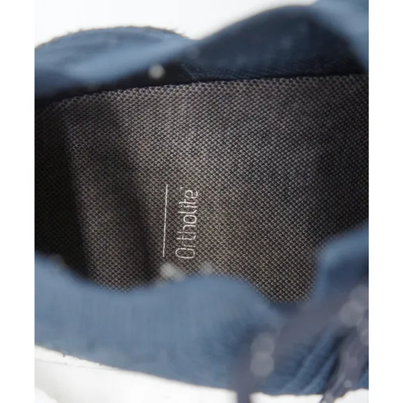 HUGO BOSS TITANIUM RUNN KNSTA $199 Men’s Size 9 NAVY BLUE AUTHENTIC 50470596