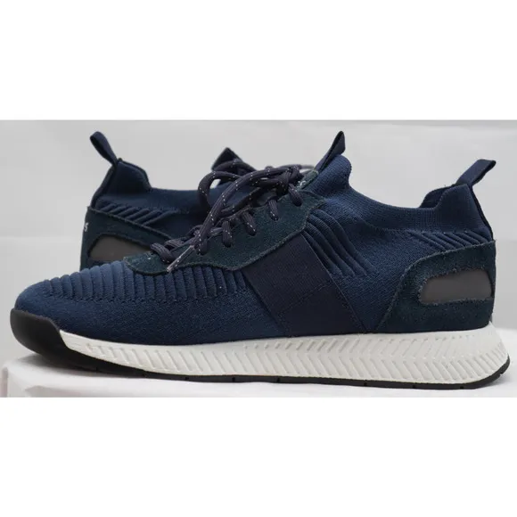 HUGO BOSS TITANIUM RUNN KNSTA $199 Men’s Size 9 NAVY BLUE AUTHENTIC 50470596