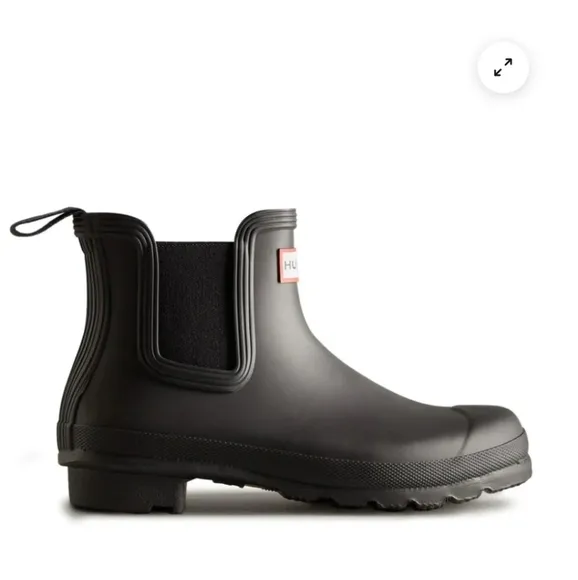 Hunter with original Chelsea boots