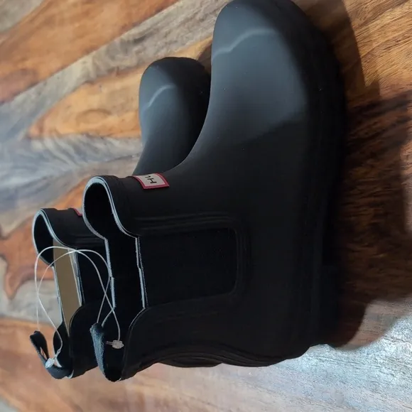 Hunter with original Chelsea boots