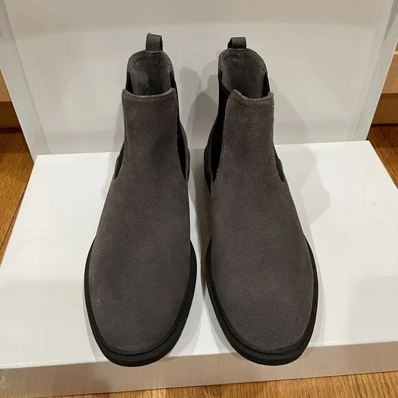 Hush Puppies Davis Chelsea Ankle Boots Mens Size 11 Gray Suede NEW WITHOUT BOX