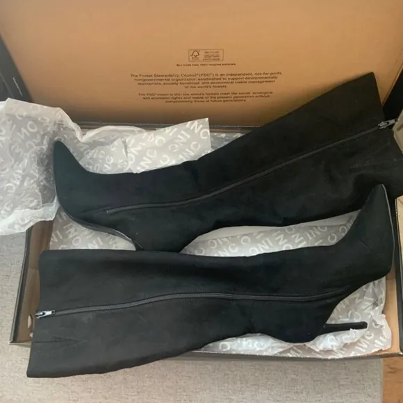 INC Rajelf Knee-High Boots Black Suede Pointed Toe Stiletto Heel Boots 8.5