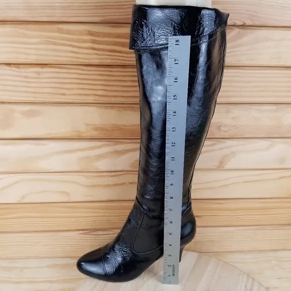 Isola Black Leather Side Zip Stiletto Heeled Tall Knee Boots Almond Toe Size 8.5