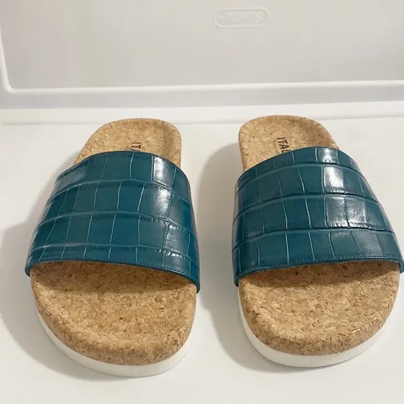 ITALEAU Molly Croc Embossed Waterproof Slide Sandal in Ottanio size 39.5