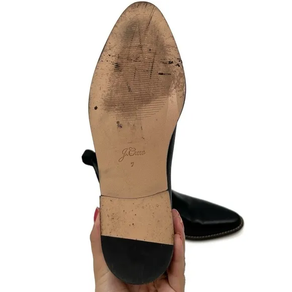 J. Crew Chelsea boots size 7 Black Leather Pointed Heel Chelsea Tall Ankle AB131