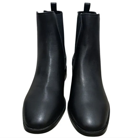 J. Crew Chelsea Boots Gothic Streetwear Size 6 Black