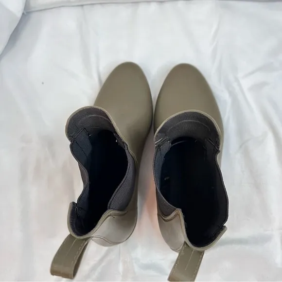 J. CREW Chelsea Matte Olive Green Rain Low Ankle Boots
