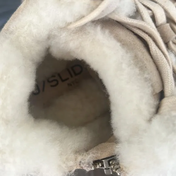 J. Slides “Lottie” shearling and suede hi-top sneakers Zipper on the side sz 7.5