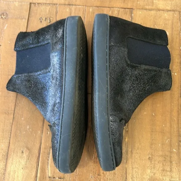Jacadi navy iridescent metallic leather Chelsea boots