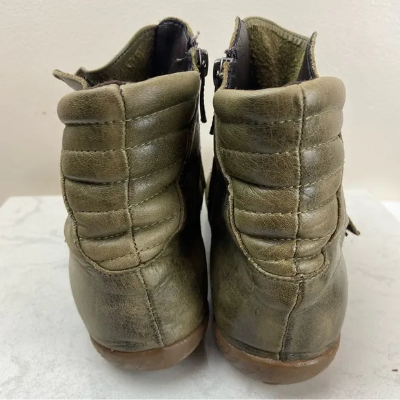 JAFA MADE IN ISRAEL LEATHER BOHEMIAN SIDE ZIP BOOTIES