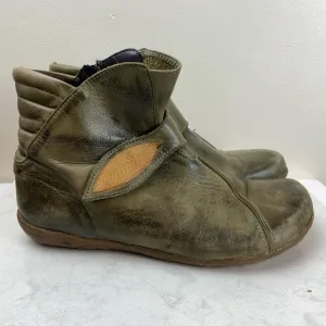 JAFA MADE IN ISRAEL LEATHER BOHEMIAN SIDE ZIP BOOTIES