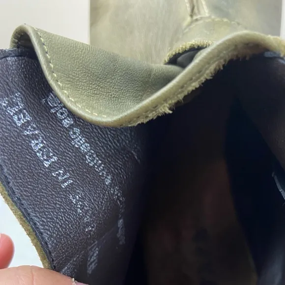 JAFA MADE IN ISRAEL LEATHER BOHEMIAN SIDE ZIP BOOTIES