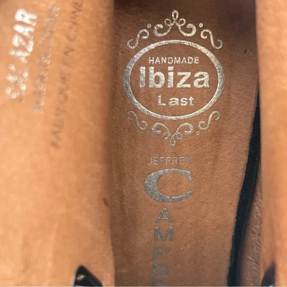 Jeffrey Campbell Salazar Sandals. Size 8