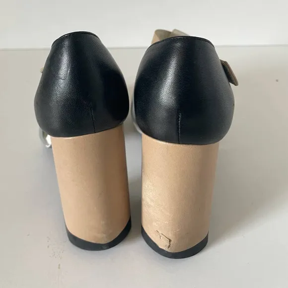 Jil Sander Neutral Color Block Chunky Heel Cut Out Sandals, Size 37 🔴