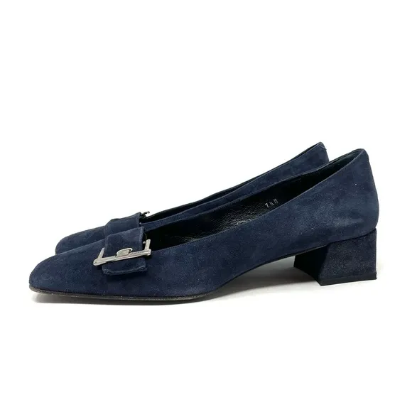 JOAN &amp; DAVID vintage navy blue suede low heel flats, made in Italy, size 7.5