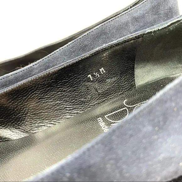 JOAN &amp; DAVID vintage navy blue suede low heel flats, made in Italy, size 7.5