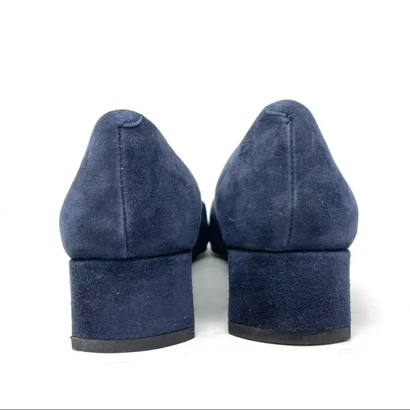 JOAN &amp; DAVID vintage navy blue suede low heel flats, made in Italy, size 7.5