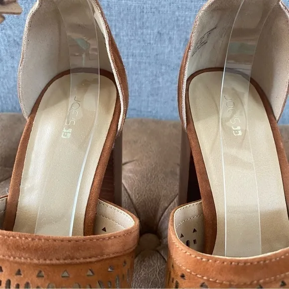 Joe’s Brown Leather Laser Cut Platform Chunky Sandals 9