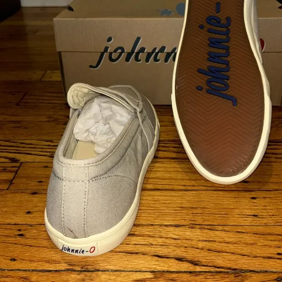 Johnnie O canvas loafers