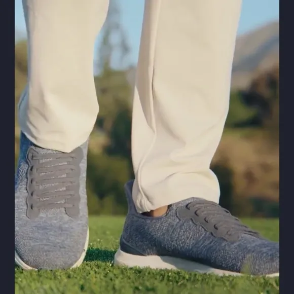 Johnnie-O Range Runner Shoes “No Tie Speed Laces”