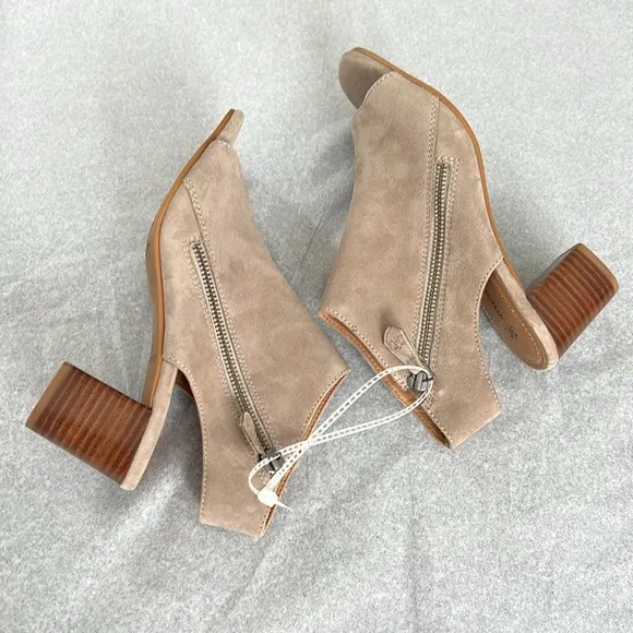 Johnston &amp; Murphy Evelyn Side Zip Bootie